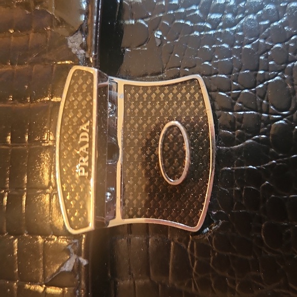 PRADA WALLET FAIR CONDITION - Picture 6 of 11